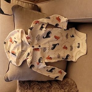 Carter's hooded onesie
